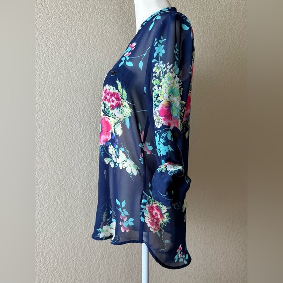 KUT from the Kloth Sheer Floral Button Down Blouse – XS Petite - Picture 7 of 9